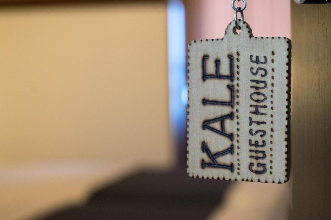 Kale Guesthouse Гирокастра Экстерьер фото