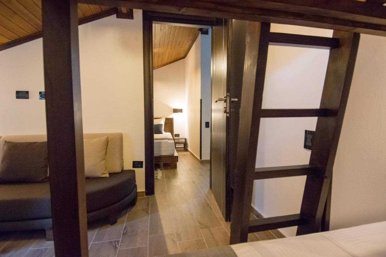 Kale Guesthouse Гирокастра Экстерьер фото