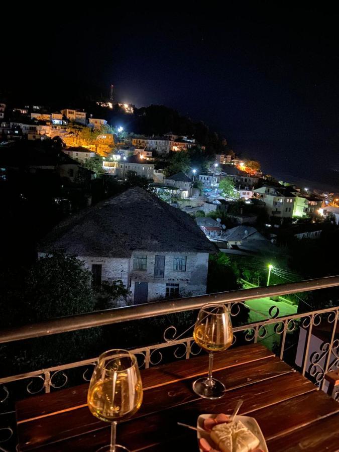 Kale Guesthouse Гирокастра Экстерьер фото