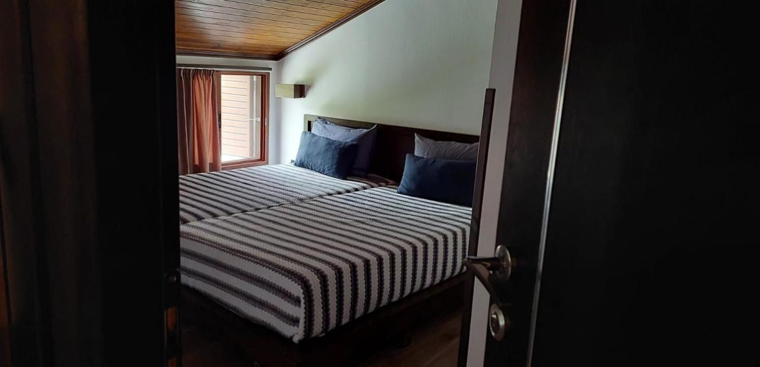 Kale Guesthouse Гирокастра Номер фото